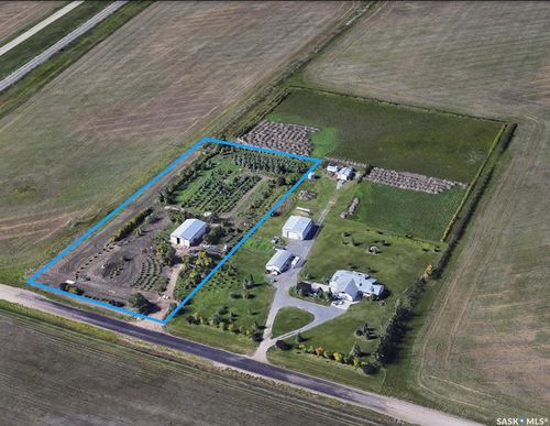 2150 Courtney St, Regina, SK, S4T7S1 | Card Image