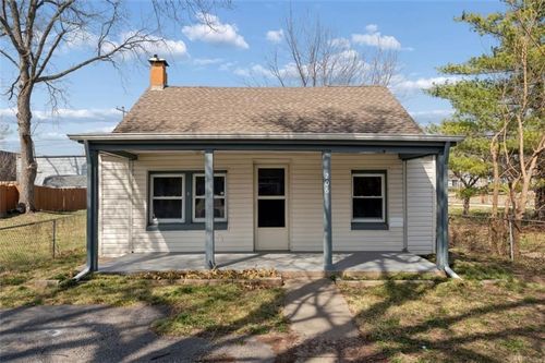 206 W 81st St, Kansas City, MO, 64114-2329 | Card Image