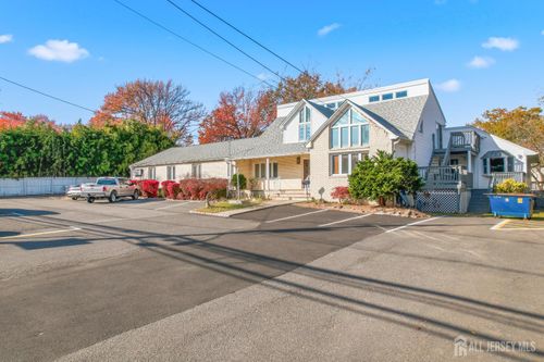 1818 Oak Tree Rd, Edison, NJ, 08820-2704 | Card Image