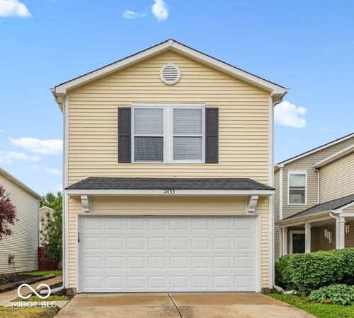 2433 Black Antler Ct, Indianapolis, IN, 46217-7068 | Card Image