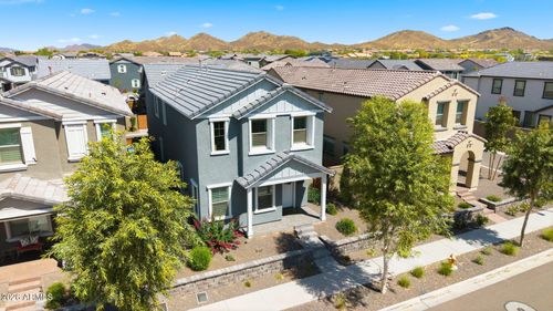 1918 W Lariat Ln, Phoenix, AZ, 85085-8932 | Card Image