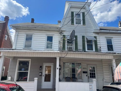 18-1618 N Rock St, Shamokin, PA, 17872-5447 | Card Image