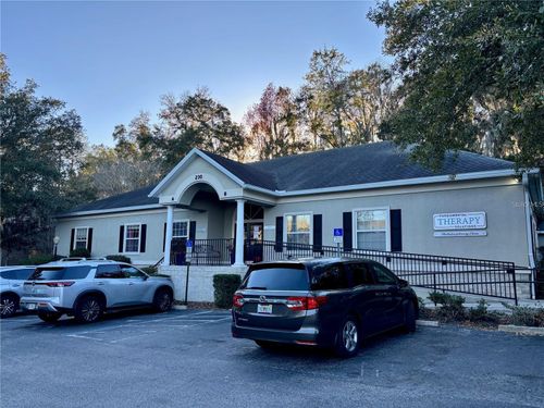 b-230 76th Dr, Gainesville, FL, 32607-6673 | Card Image