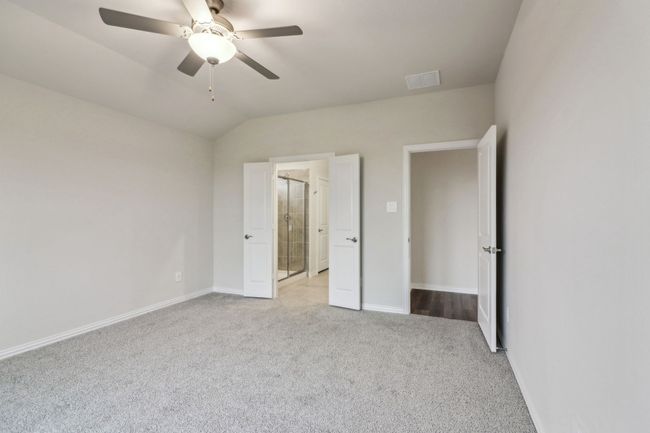 Photo is not of the actual home, but is an inspirational photo of builder’s model home and may depict options, furnishings, and/or decorator features that are not included. | Image 33