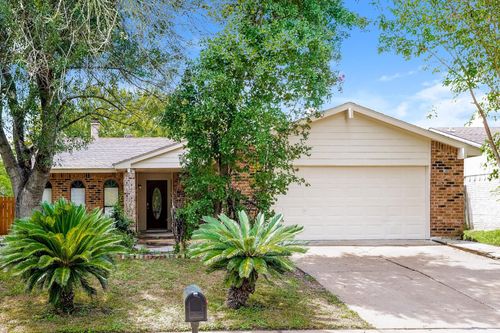 17611 Ranch Country Rd, Hockley, TX, 77447-9288 | Card Image