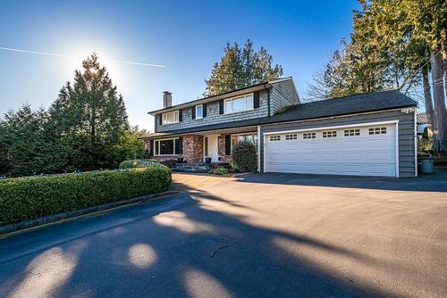 4032 Ripple Rd, West Vancouver, BC, V7V3K9 | Card Image