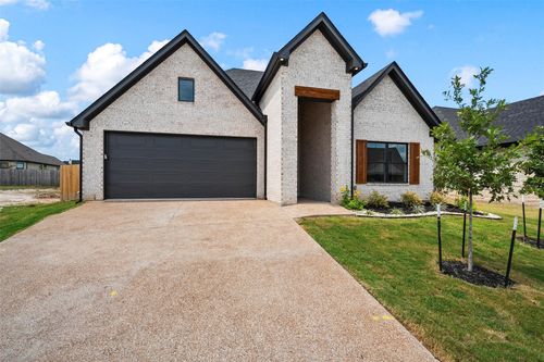 12004 Kenai Cir, Woodway, TX, 76712-2685 | Card Image
