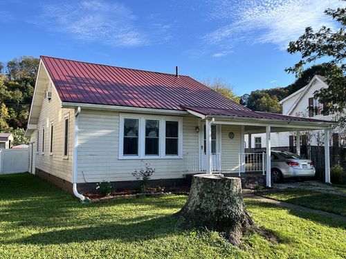 206 Hanford Avenue, Sistersville, WV, 26175 | Card Image