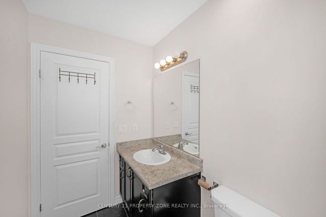 11 Ladybell Lane, House attached with 2 bedrooms, 3 bathrooms and 1 parking in Hannon ON | Image 31
