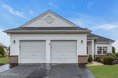 21 Trevi Ct, Manchester, NJ, 08759-6266 | Card Image