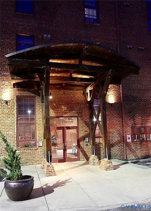 u217-815 Porter St, Richmond, VA, 23224-2271 | Card Image