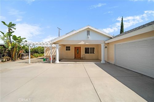 15921 Meadowside St, La Puente, CA, 91744-1654 | Card Image