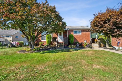 185 Thorn St, Apollo, PA, 15613-8412 | Card Image
