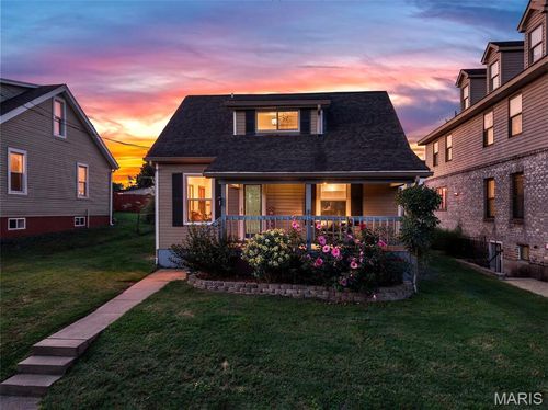 2829 Brazeau Ave, Brentwood, MO, 63144-2703 | Card Image