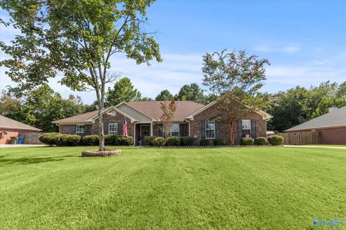 126 Willowvalley Dr, Harvest, AL, 35749-9239 | Card Image