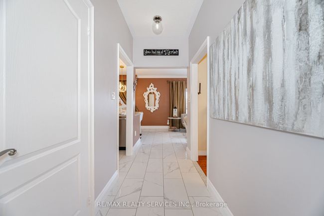 37 Baybrook Rd, House other with 6 bedrooms, 4 bathrooms and 4 parking in Brampton ON | Image 12