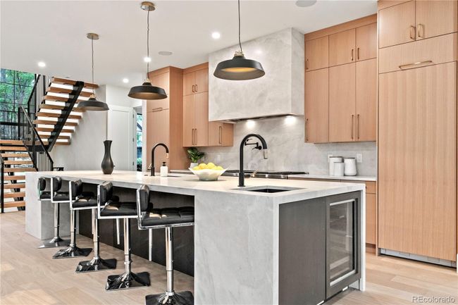 1238 S Saint Paul St, House other with 4 bedrooms, 6 bathrooms and 3 parking in Denver CO | Image 7