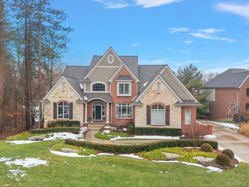 3303 Timberlake Drive, Commerce Charter Township, MI, 48390 | Card Image