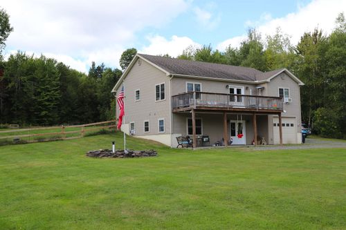 228 Gage Rd, Newport Ctr, VT, 05857-9422 | Card Image