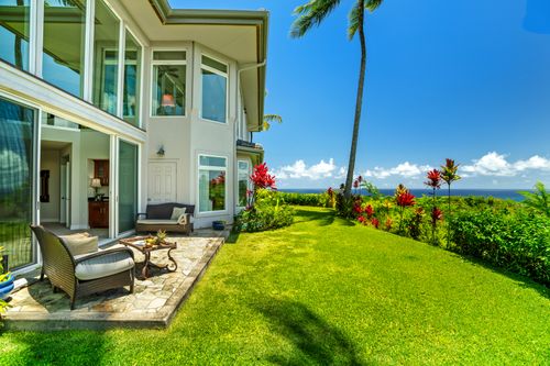 apt-33-4100 Queen Emmas Dr, PRINCEVILLE, HI, 96722-5557 | Card Image