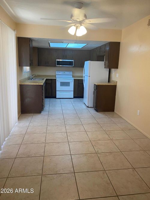 104-32 W Loma Vista Dr, Tempe, AZ, 85282-3545 | Card Image