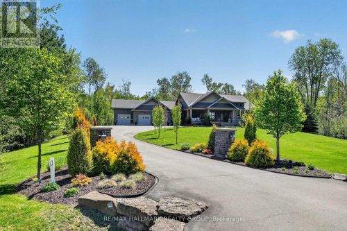 750 Jordan St, Carleton Place, ON, K7C0C4 | Card Image