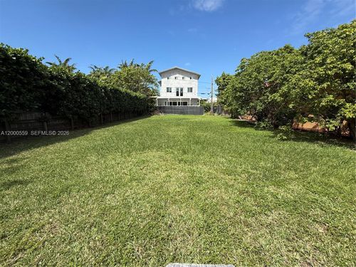 9308 Harding Ave, Surfside, FL, 33154-2405 | Card Image