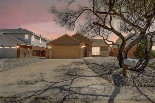 16 Lirio Pl, Los Lunas, NM, 87031-5908 | Card Image
