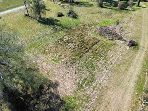 10013 E Highway 936, Saint Amant, LA, 70774-4615 | Card Image