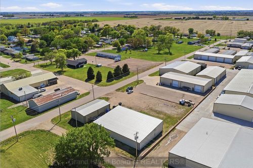 1806 W A Street, Hastings, NE, 68901 | Card Image