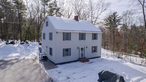 88 Mast Rd, Dover, NH, 03820-4427 | Card Image