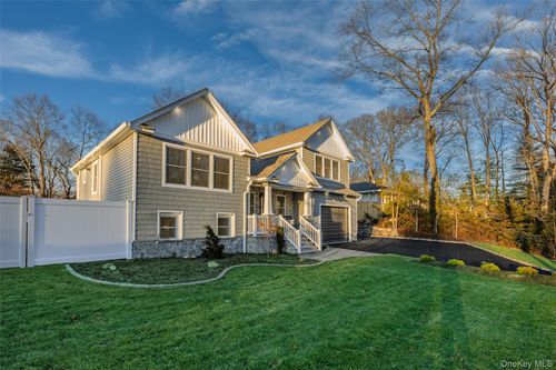 5 Poplar Drive, Smithtown, NY, 11787 | Card Image