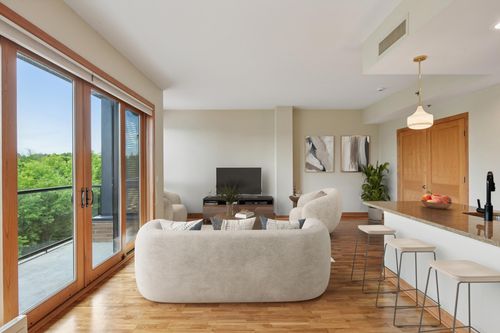 n412-4201 Sunset Dr, Spring Park, MN, 55384-4540 | Card Image