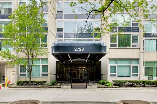 2104-2728 N Hampden Ct, Chicago, IL, 60614-1631 | Card Image