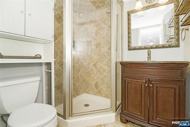 17 Windham Pl, House other with 6 bedrooms, 6 bathrooms and null parking in Glen Rock NJ | Image 38
