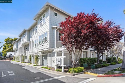 1865 Northshore Dr, Richmond, CA, 94804-2579 | Card Image