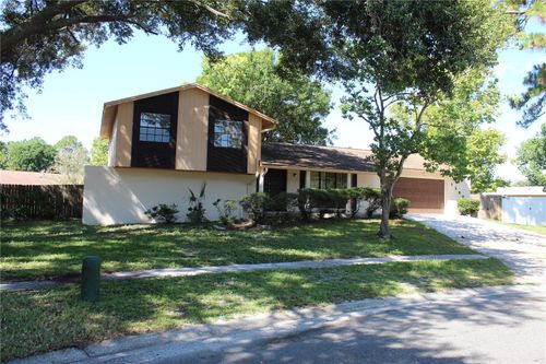 15808 Spring Crest Cir, TAMPA, FL, 33624-1655 | Card Image