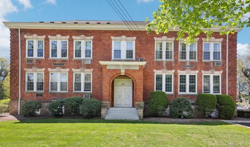 19-215 Washington St, Tappan, NY, 10983-2523 | Card Image