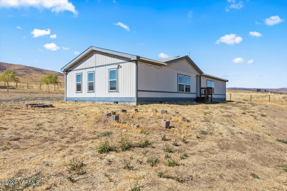 Conrad Rd, Selah, WA 98942
