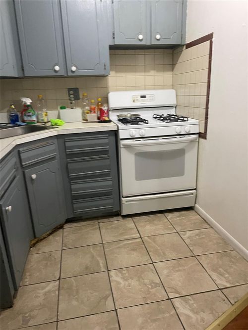 97 43rd Ave, Corona, NY, 11368-2278 | Card Image