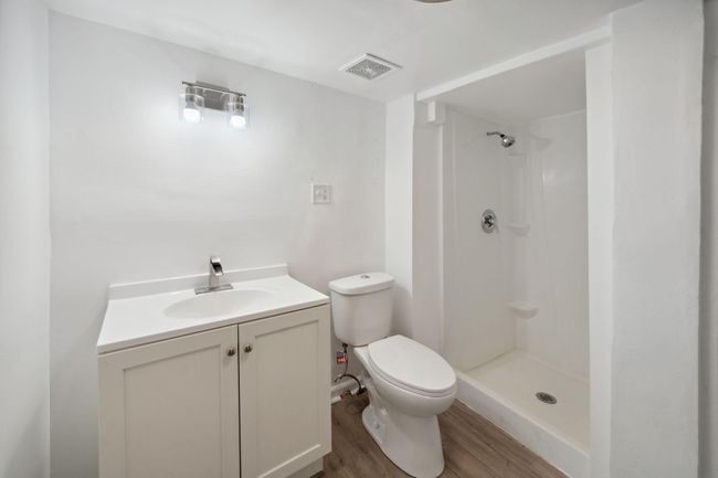 1119 6 Th St E, House other with 5 bedrooms, 2 bathrooms and null parking in Saint Paul MN | Image 20