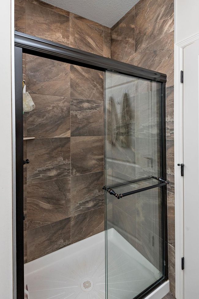 Primary Bath | Image 14