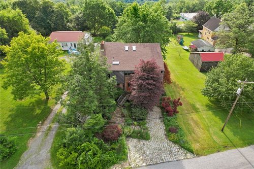 221 Summit Dr, Natrona Heights, PA, 15065-9710 | Card Image
