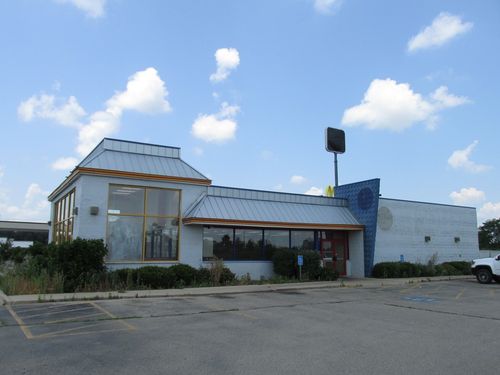 105 Ace Rd, Princeton, IL, 61356-9294 | Card Image