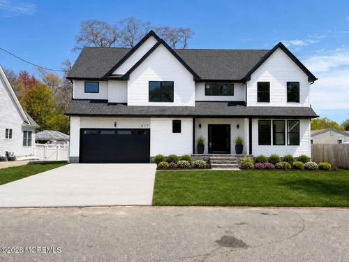 427 Boxwood Dr, Forked River, NJ, 08731 | Card Image