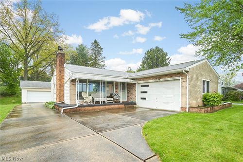 1730 Spring Valley Ave Nw, Canton, OH, 44708-1958 | Card Image