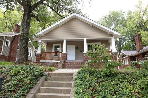1809 Walker Ave, Greensboro, NC, 27403-1751 | Card Image