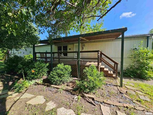 9783 E Il Highway 148, Bonnie, IL, 62816-3007 | Card Image