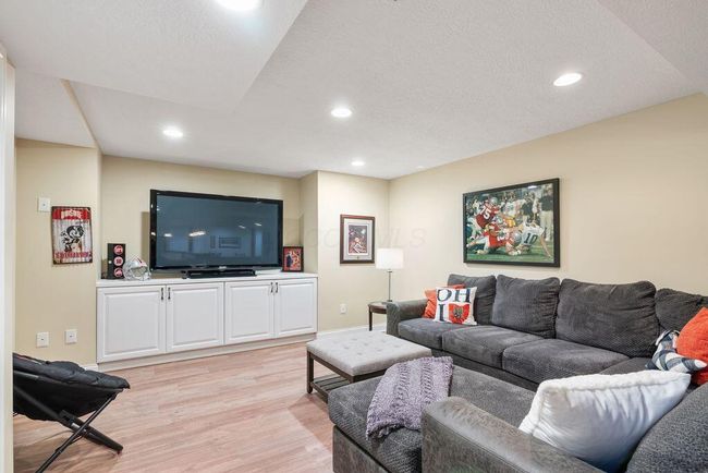 8467 Tartan Fields Dr, House other with 5 bedrooms, 5 bathrooms and null parking in Dublin OH | Image 71