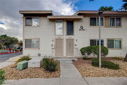 unit-104-4770 Topaz St, Las Vegas, NV, 89121-5562 | Card Image